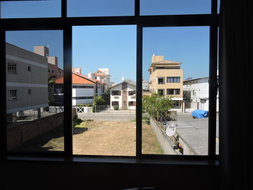 Residencial Baleia Franca Aparthotel Governador Celso Ramos Exterior photo