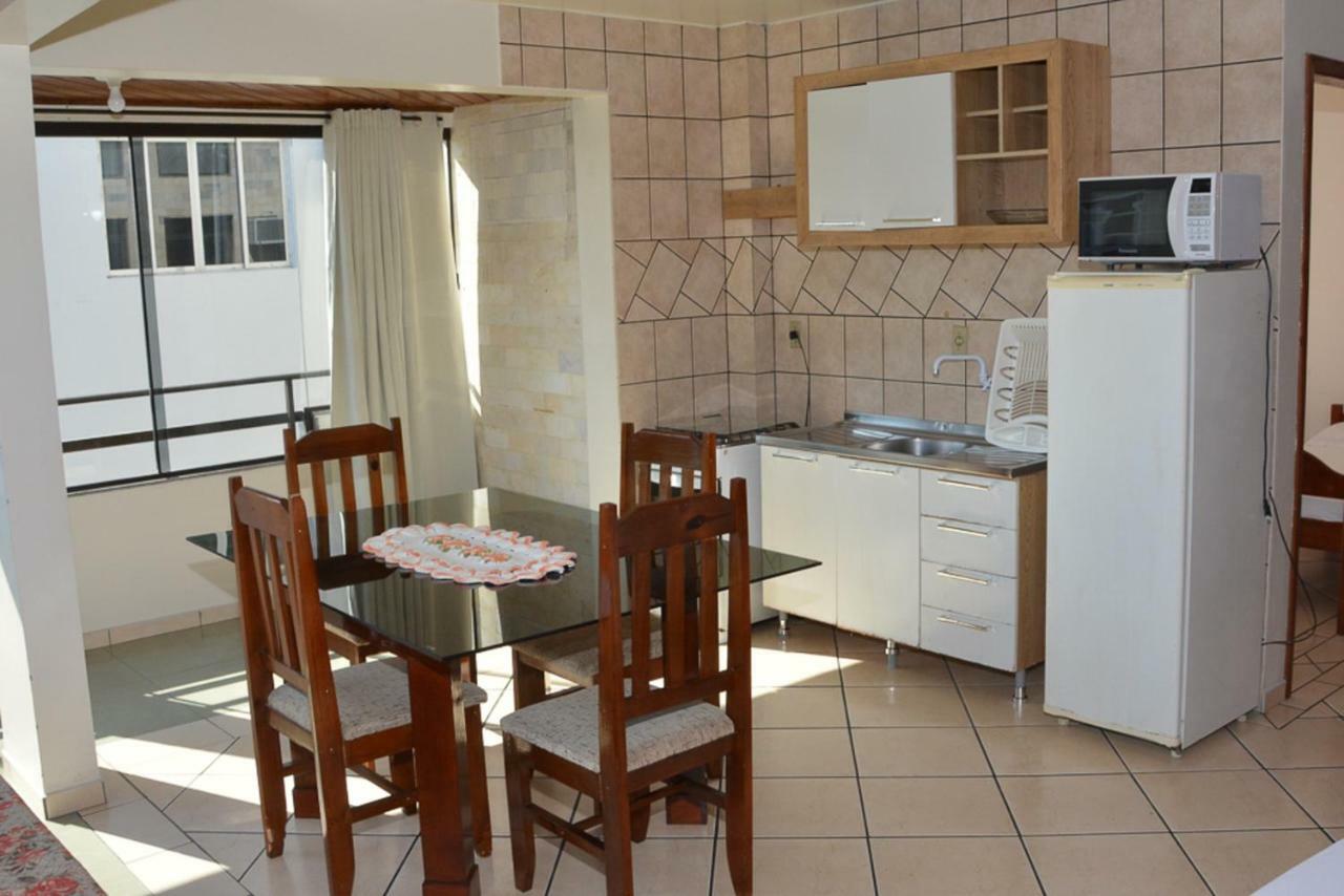 Residencial Baleia Franca Aparthotel Governador Celso Ramos Exterior photo